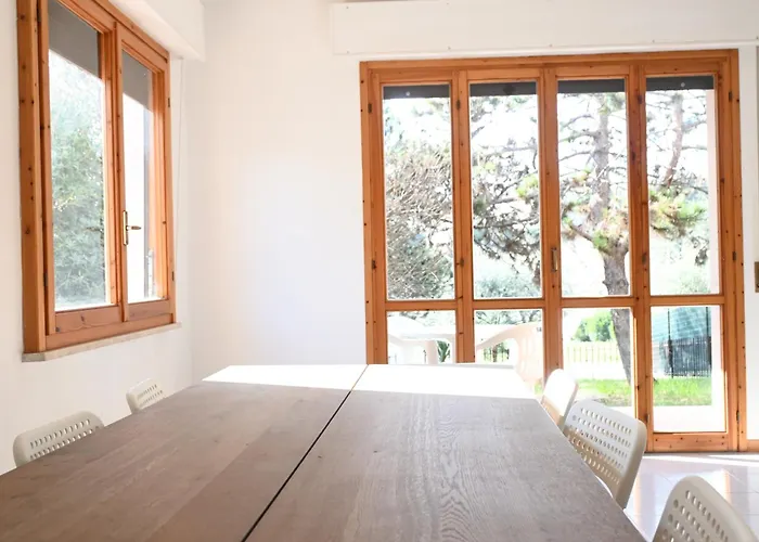 Apartment S077 - Sirolo, Trilocale Con Giardino In Centro Sirolo